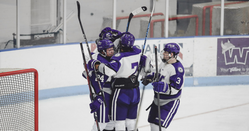Hockey - Warriors Sweep Northern Illinois at Home
