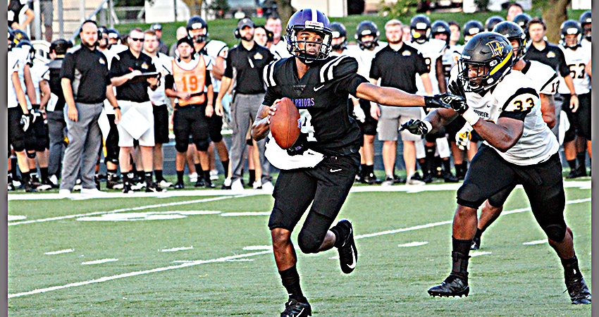 Waldorf football rallies with big plays to complete sweep of Trojans
