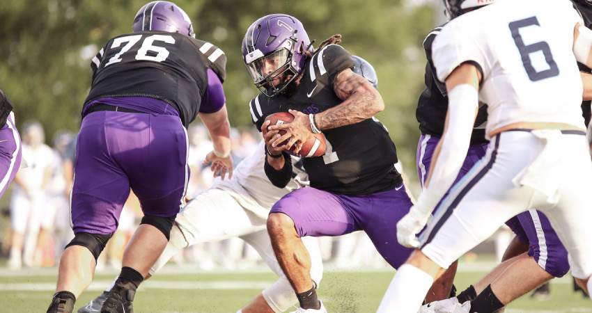 Waldorf Football Lost to Valley City State, 35-14