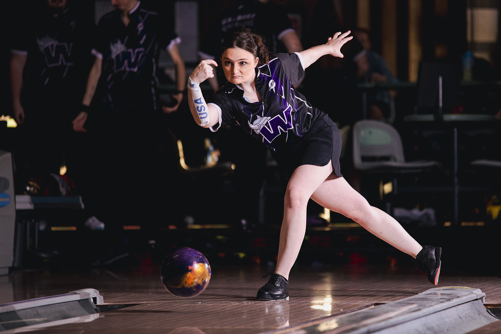 Women's Bowling Takes a Fourth Place Finish in Waterloo