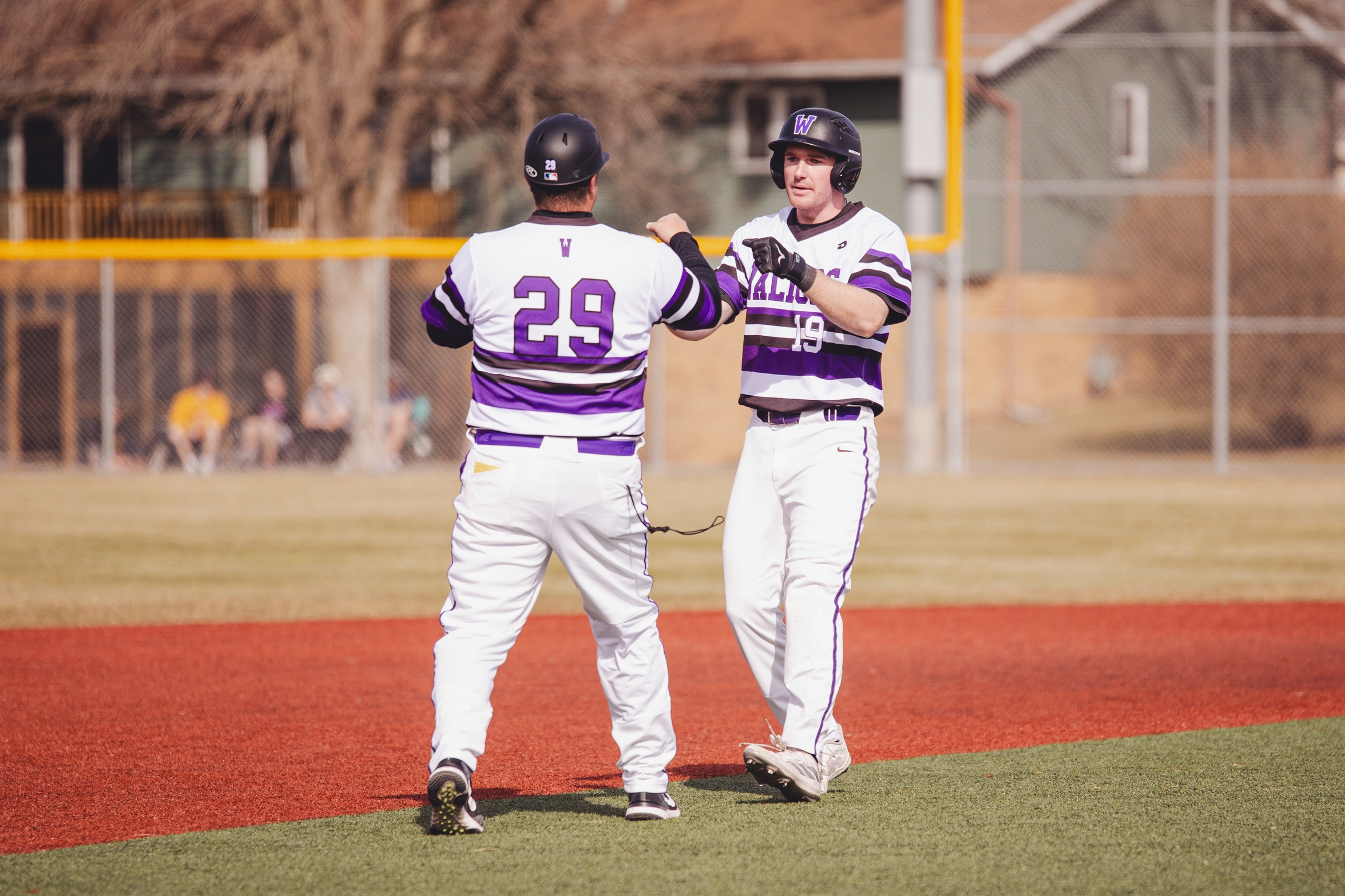 Strong effort earns Waldorf DH split