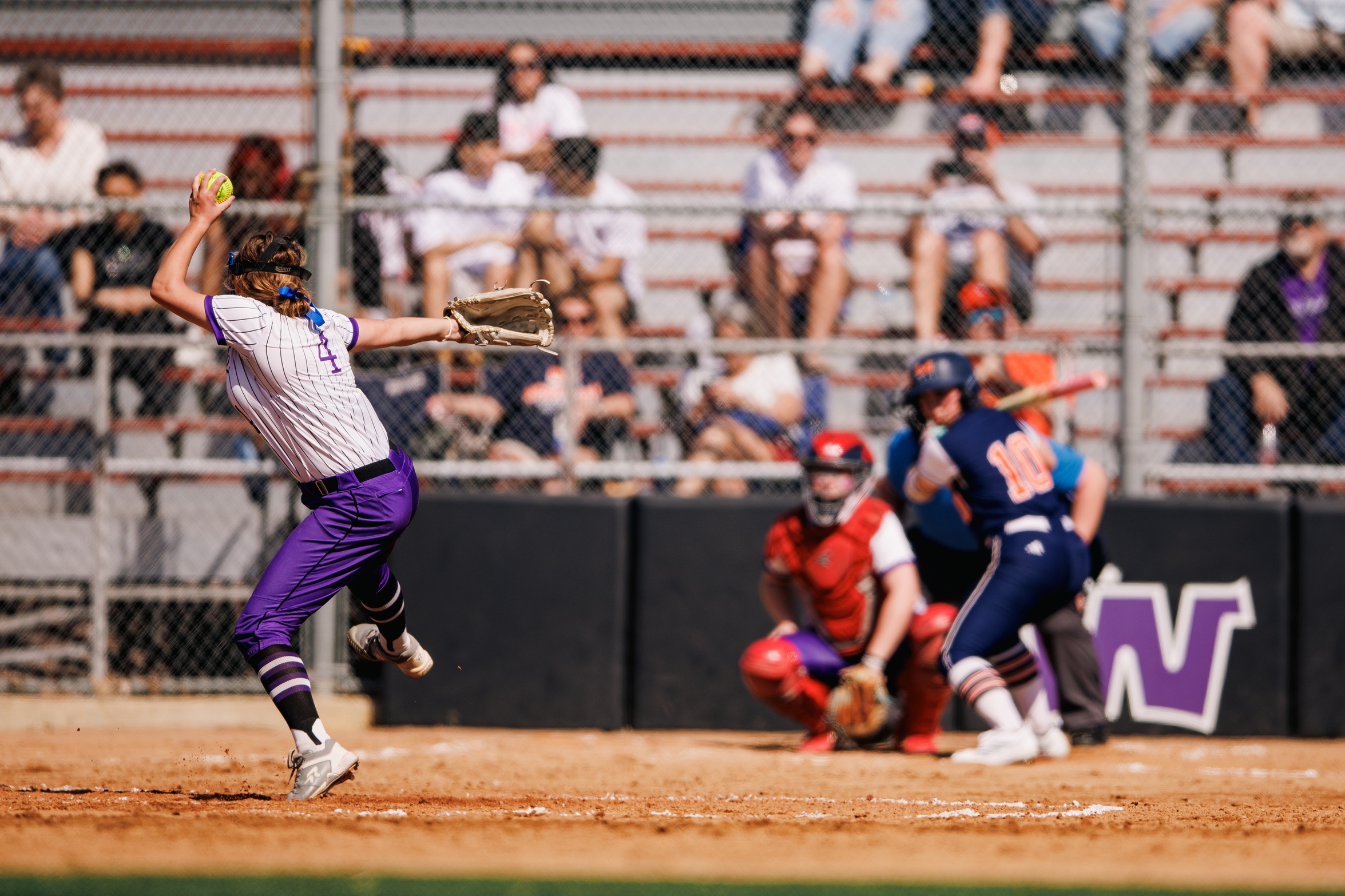 Softball Splits with College of Saint Mary on Senior Day