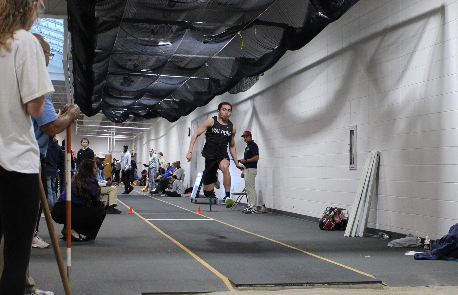 Waldorf Men's Track and Field Competes at GPAC Championships